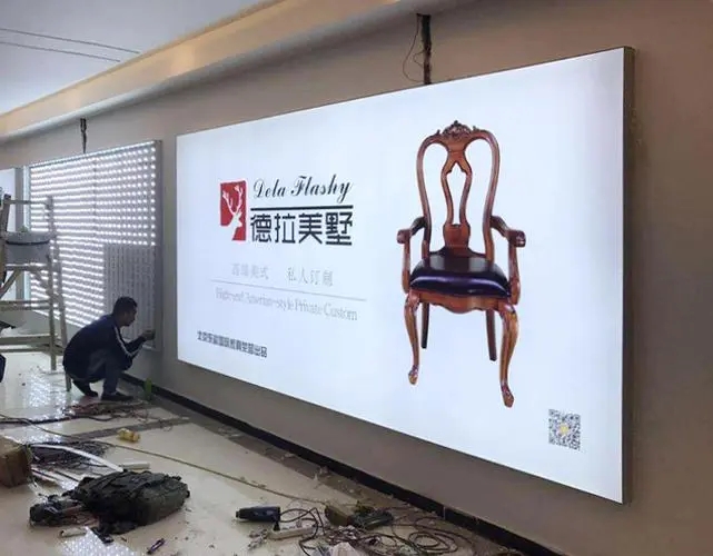 成都廣告水蜜桃视频在线免费燈箱的安裝和維護的技巧？