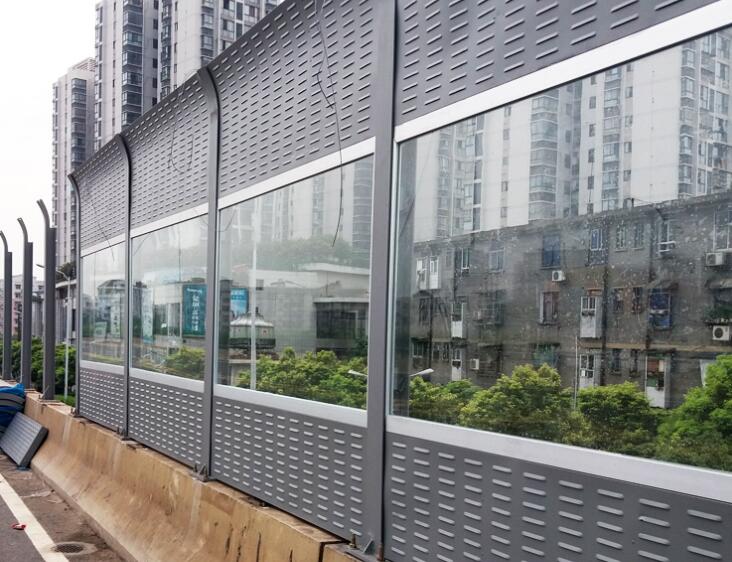 立交橋隔聲屏障專用水蜜桃视频在线免费板